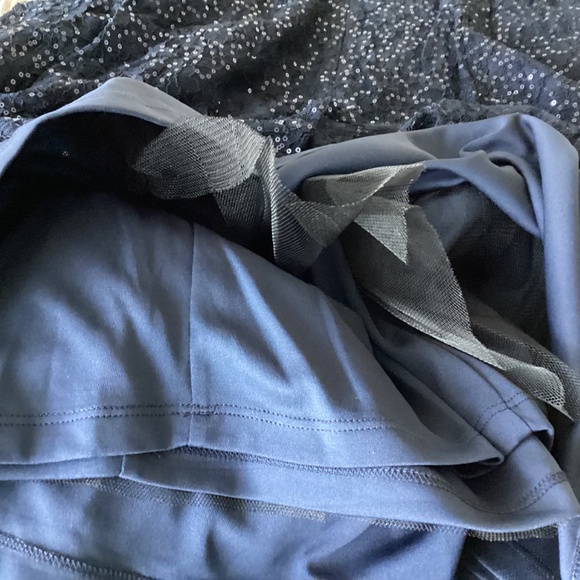 SL FASHIONS Lace Overlay Fit & Flare Midi Dress, size 16 - Picture 10 of 11